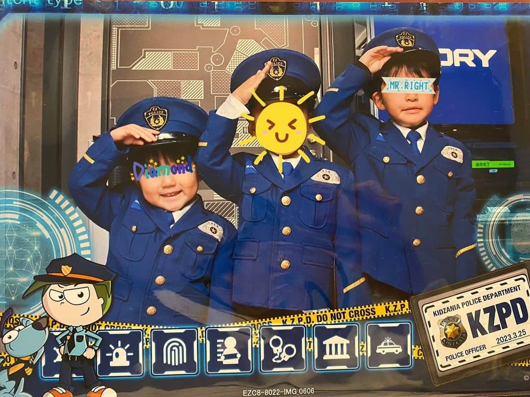 蒲生麻由のインスタグラム：「春休み、神戸トリップは、 連日悪天候でしたが、 キッザニア甲子園、ホテルステイ、神戸どうぶつ王国と、子供達とわちゃわちゃ思いっきり楽しんだ1週間❣️  #キッザニア甲子園  #東京と内容が違うから新鮮 #春休みトリップ  #mamalife #神戸どうぶつ王国」