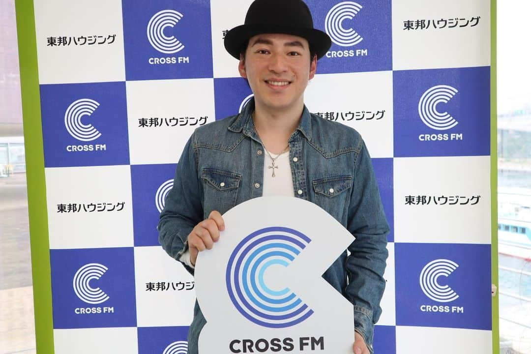 冨永裕輔さんのインスタグラム写真 - (冨永裕輔Instagram)「本日CROSS FM『冨永裕輔のなんでもゆーすけ！』は８周年を迎えました❗️ いつも応援本当にありがとうございます！ ９年目もよろしくお願いします😊  #CROSSFM #福岡 #冨永裕輔」4月1日 15時25分 - yusuketominaga_official