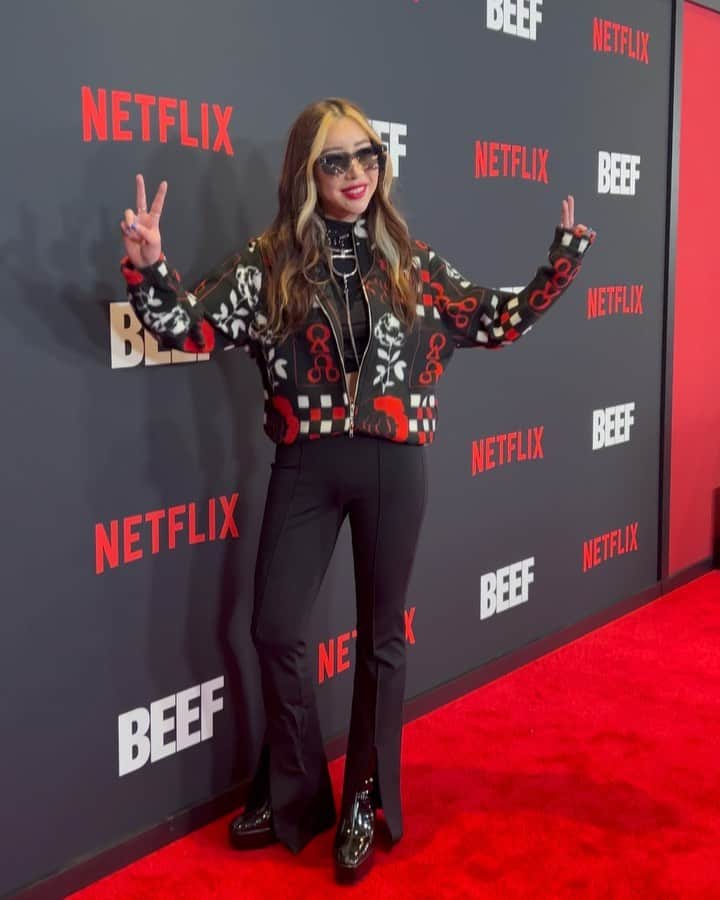 TOKiMONSTAのインスタグラム：「Attended the premier of #BEEFnetflix and DJed the after party.  Incredibly proud to see Asian-Americans and our unique experience represented in this amazing series. This show is hilarious, real, and I felt seen af. It’s out April 4 on @netflix 🔥  📸: Charley Gallay/Getty Images」
