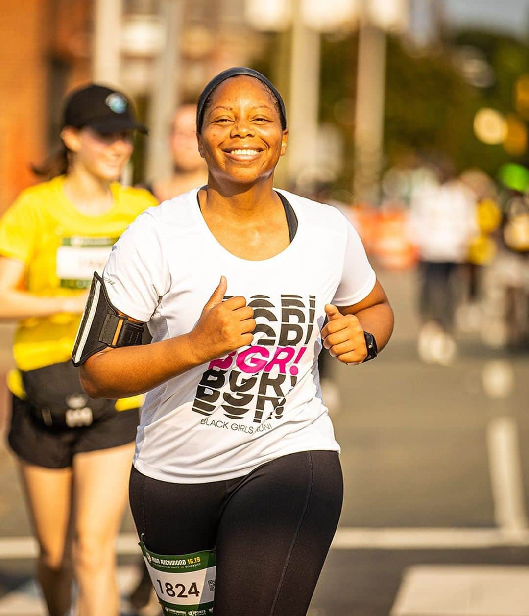 ジャイモン・フンスーさんのインスタグラム写真 - (ジャイモン・フンスーInstagram)「Join me for RUN RICHMOND 16.19 on Sep 30 in Virginia and let’s experience +400 years of a Black history together! My nonprofit, the Djimon Hounsou Foundation, is putting this annual event together in close collaboration with the Black History Museum of Virginia and Sports Backers.」4月1日 7時04分 - djimon_hounsou