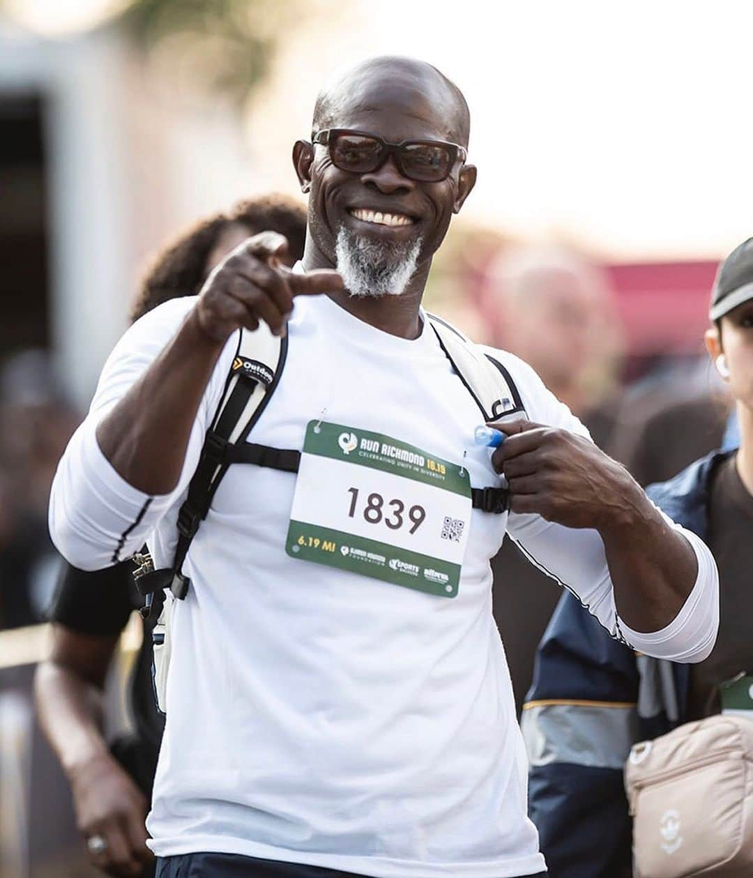 ジャイモン・フンスーのインスタグラム：「Join me for RUN RICHMOND 16.19 on Sep 30 in Virginia and let’s experience +400 years of a Black history together! My nonprofit, the Djimon Hounsou Foundation, is putting this annual event together in close collaboration with the Black History Museum of Virginia and Sports Backers.」