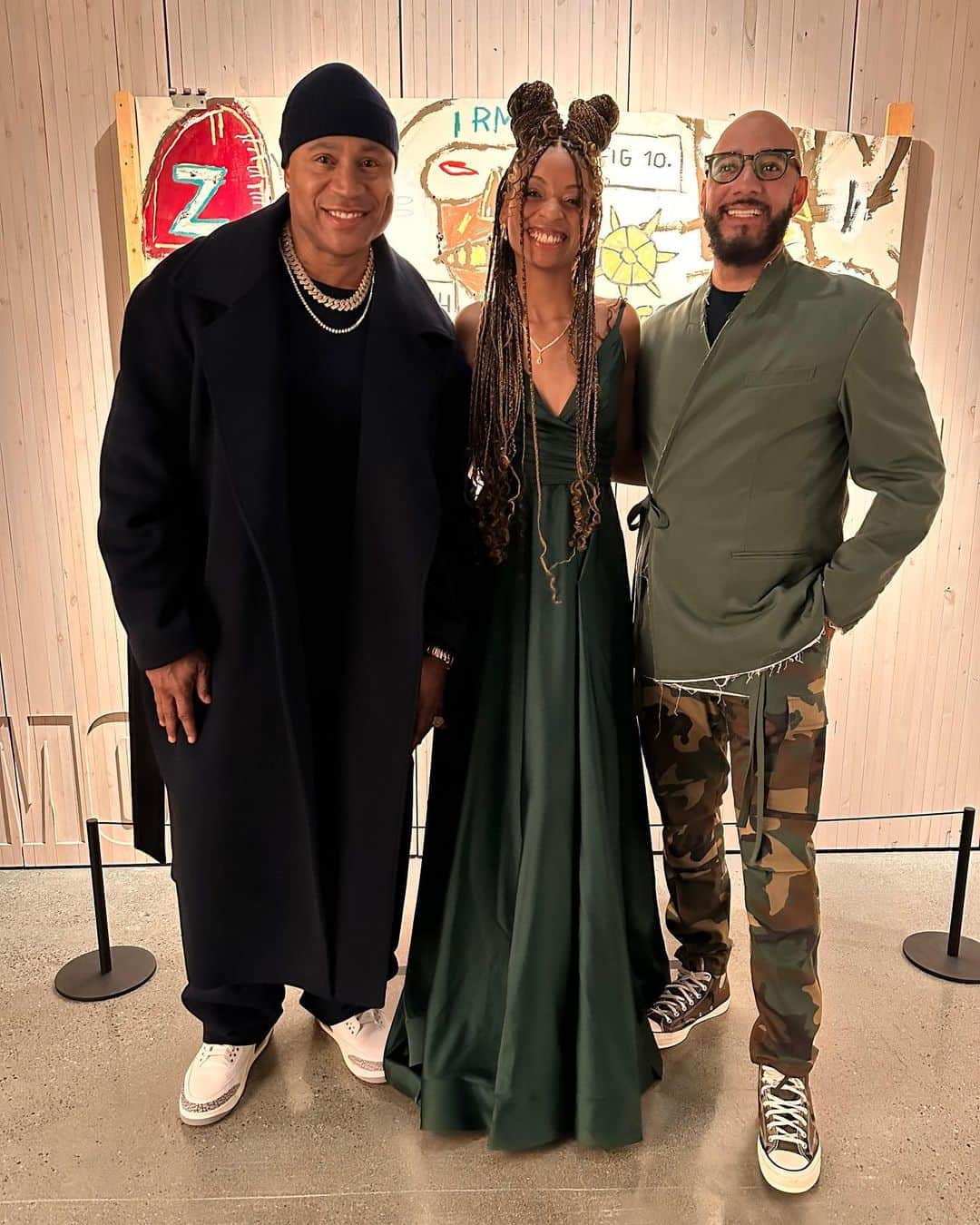 LL・クール・Jさんのインスタグラム写真 - (LL・クール・JInstagram)「The @basquiatkingpleasure exhibit is pure inspiration. @lisanebasquiat and Jeanine, congratulations on this artistic triumph. This is a must see!!! Currently open in downtown LA.」4月1日 8時50分 - llcoolj