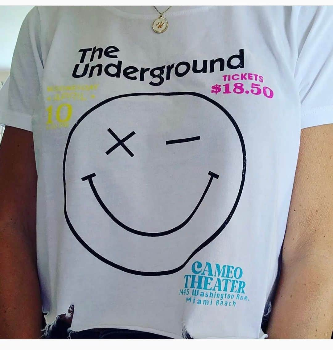 プリンス ピーターのインスタグラム：「The Underground ✌️ New Tees @apricotlanefranklin」