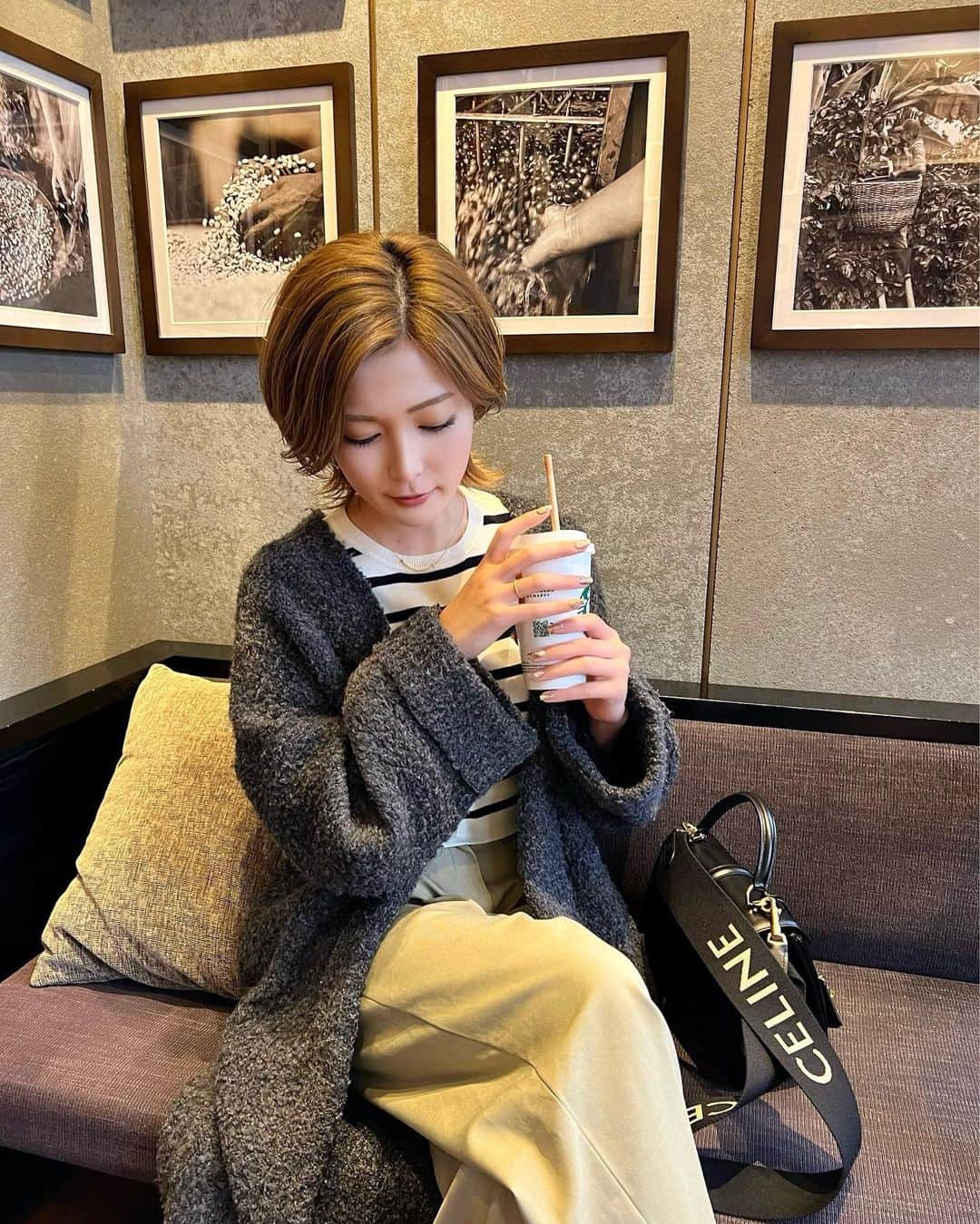 FukamizuYukina さんのインスタグラム写真 - (FukamizuYukina Instagram)「_ なに飲もっかなあ〜？🧋て悩んだ挙句 結局いつもどおりアイスラテ＋ショット追加🍪 ㅤㅤㅤㅤㅤㅤㅤㅤㅤㅤㅤㅤㅤ #スタバカスタム教えて👂🏻🤎 #starbucks #caffeineaddict」4月1日 9時54分 - peitaro72