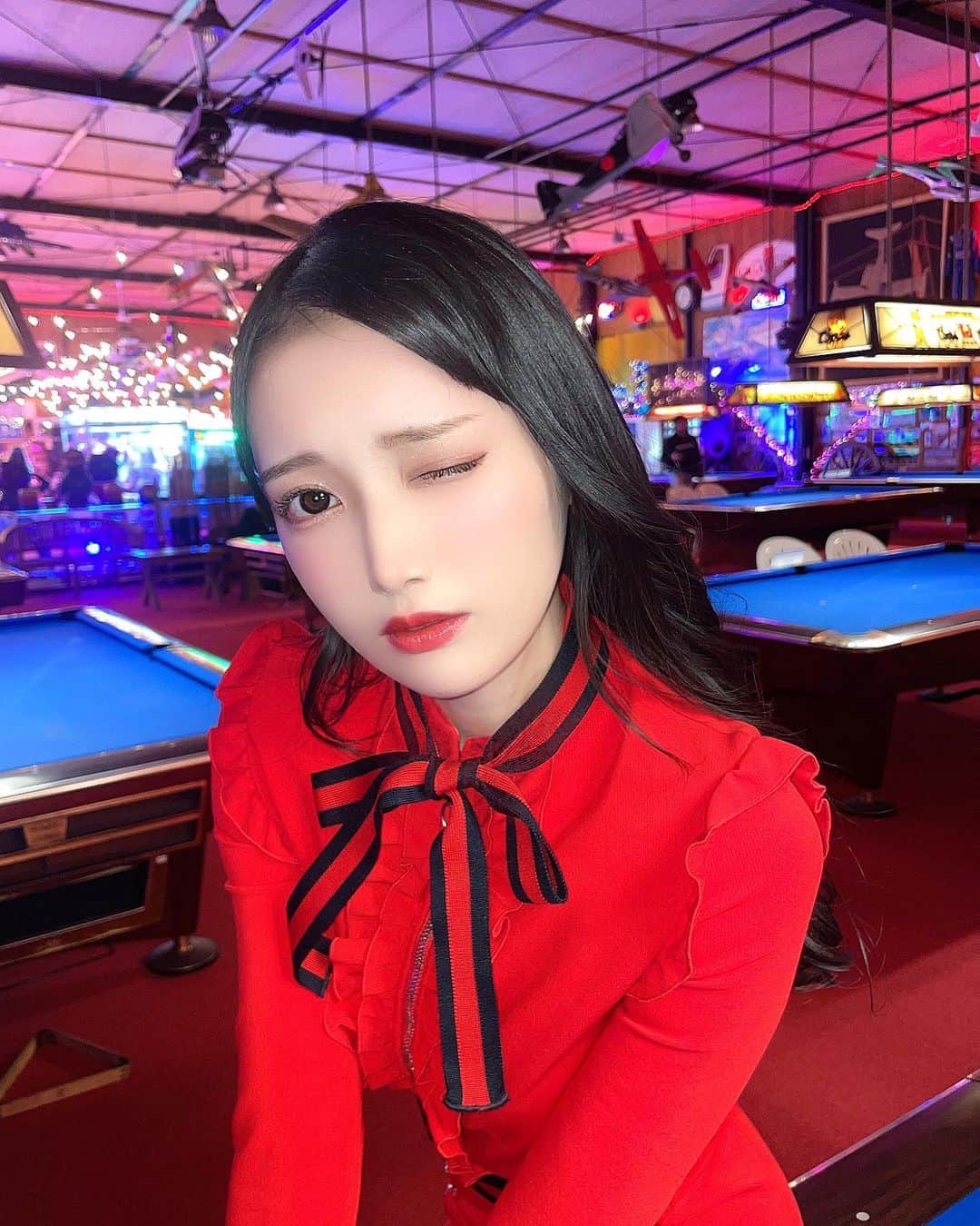 鈴木瞳美さんのインスタグラム写真 - (鈴木瞳美Instagram)「❤︎  ≠ME 6th Single 表題曲  ＂天使は何処へ＂  MVが公開されました 𓂃 ໒꒱·ﾟ  ＂私は私でいい＂そう思わせてくれる楽曲です。  ノイミー史上一番のダンスナンバーで 間奏のダンスブレイクや パンツスタイルの衣装で 今までとは違うノイミーを感じられるMVになっています…！！  たくさんみんなで練習したからこそ また1つ大切な作品になりました💭  新しいノイミーちゃんに惚れちゃって…！🤍」4月1日 10時31分 - suzuki_hitomi__