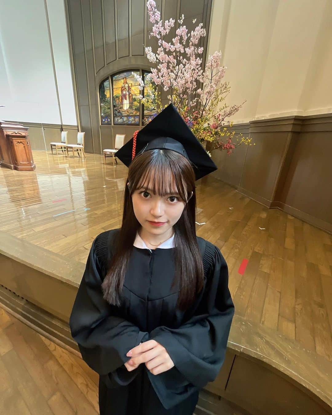 大賀咲希さんのインスタグラム写真 - (大賀咲希Instagram)「🎓🌸 #大学卒業」4月1日 11時32分 - saki_ohga