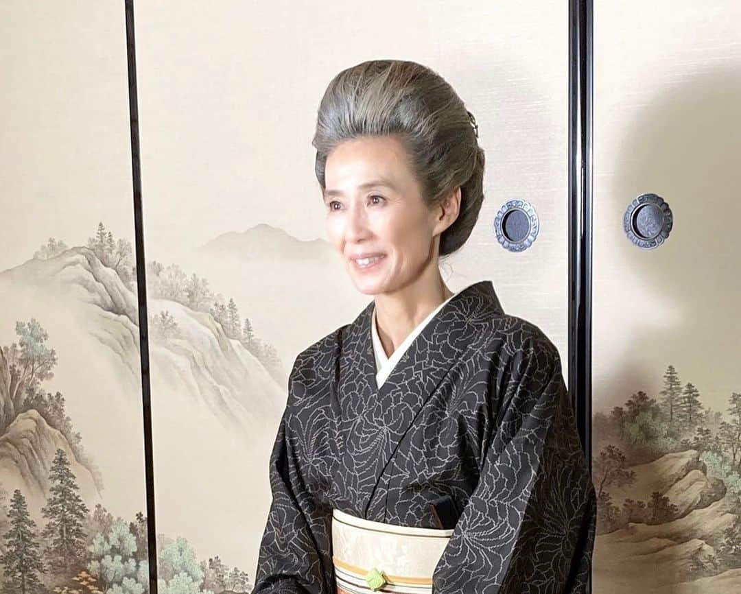 萬田久子さんのインスタグラム写真 - (萬田久子Instagram)「4月8日『グランマの憂鬱』噂の愛ある❣️喝❣️をお楽しみに〜🌸  『グランマの憂鬱』 2023年4月8日(土) 23時40分〜スタート！ 全８話放送予定 東海テレビ/フジテレビ系 @dodra_tokaitv   #フジテレビ  #土ドラ  #グランマの憂鬱  #泉谷しげる さん #モト冬樹 さん #加藤柚凪 ちゃん #グランマと亜子 #楽しい現場 #オンエアまで１週間 #萬田久子 #HISAKOMANDA」4月1日 12時13分 - hisako.manda_official