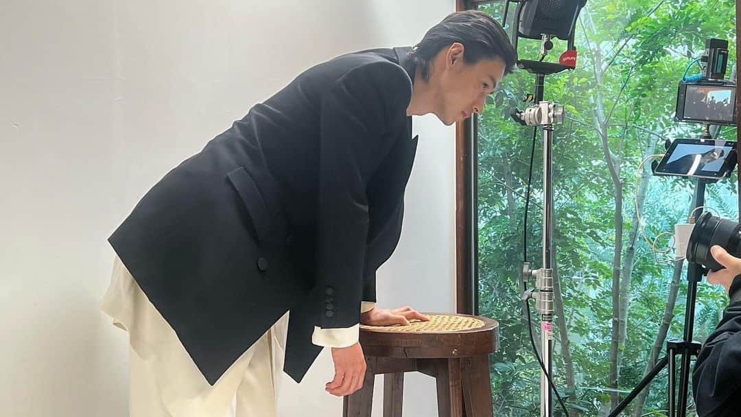 山﨑賢人さんのインスタグラム写真 - (山﨑賢人Instagram)「本日GQ JAPAN5月号発売です！ 是非チェックしてみてください♪ #山﨑賢人 #サンローラン #YSL」4月1日 12時38分 - kentooyamazaki_mg