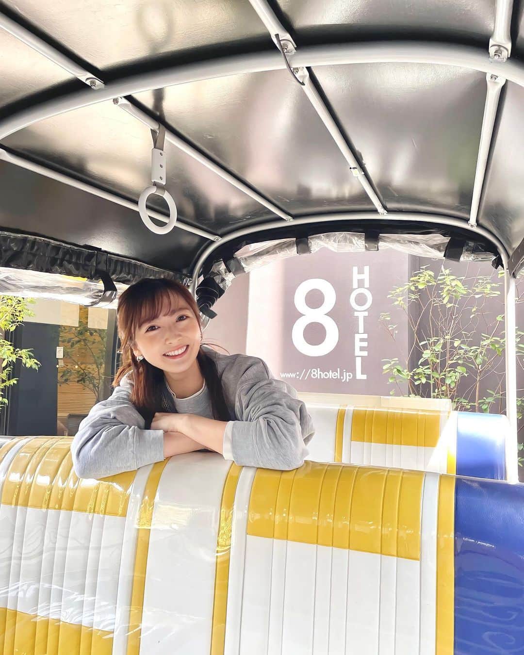 のインスタグラム：「♡ ・ ・ @8hotel_fujisawa 🐳💚🤍  何度も来ているお気に入りサウナ🧖🏻‍♀️♡ 外気浴もお風呂もプールもあるので 本当にのんびり過ごせる〜😌🫶🏻  映えスポットもいっぱいです🤳✨  朝食がホットドッグから ビュッフェになっていて 朝からたくさん食べちゃった😋🥗♡  #8hotel #8hotelfujisawa  #サウナ #サウナ女子 #サウナ」