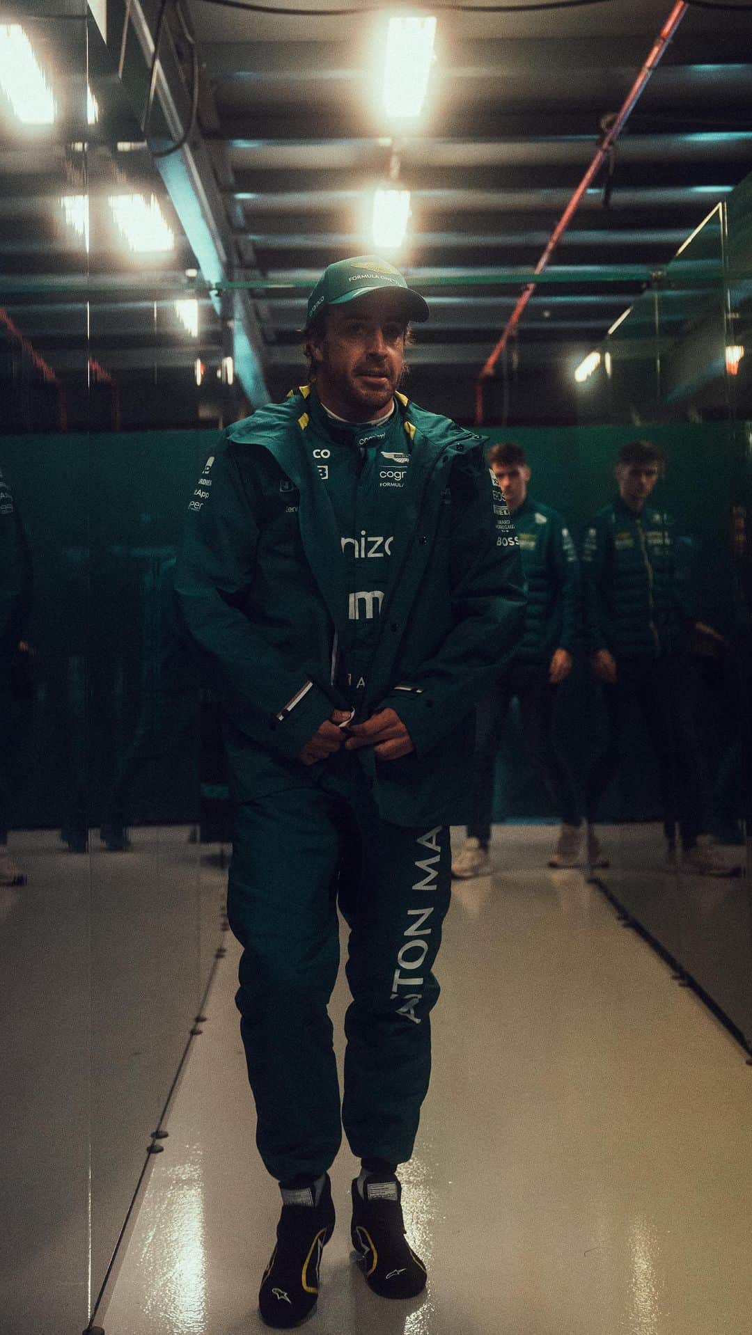 フェルナンド・アロンソのインスタグラム：「Melbourne mood. 😋  #AusGP」