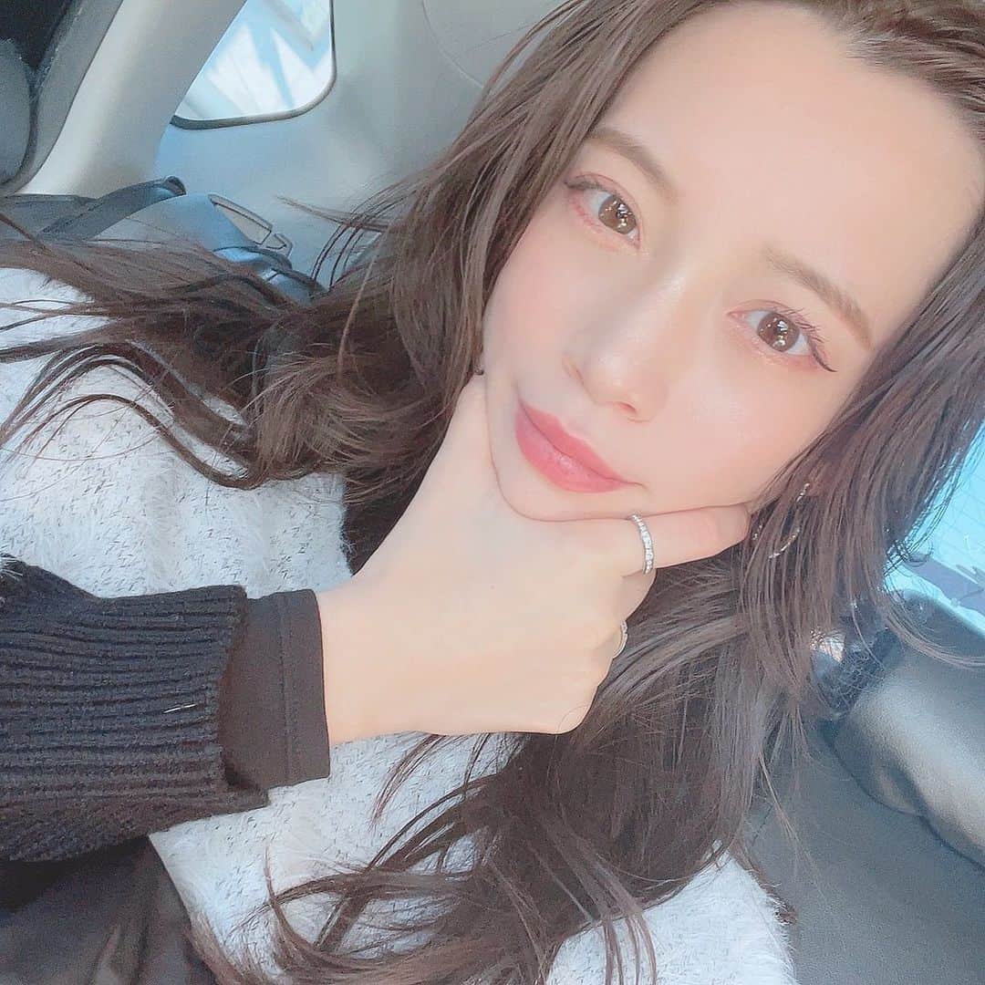 フォンチーのインスタグラム：「四月🌸 ⁡ April🌸🌸 ⁡ Tháng tư🌸🌸🌸 ⁡」