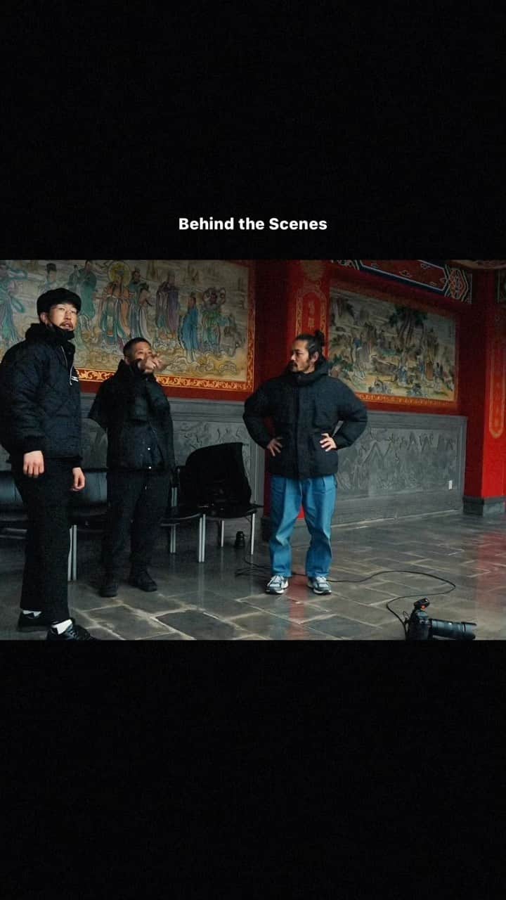 ヨシオクボのインスタグラム：「Behind the Scenes  @yoshiokubo_official  2023-4 FALL/ WINTER」