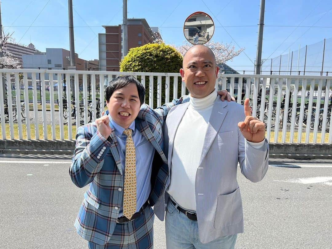 せいやさんのインスタグラム写真 - (せいやInstagram)「全国の入学生おめでとう㊗️㊗️㊗️ 全員が夢叶えれますように！！ #近大入学式」4月1日 17時09分 - seiya_shimofuri