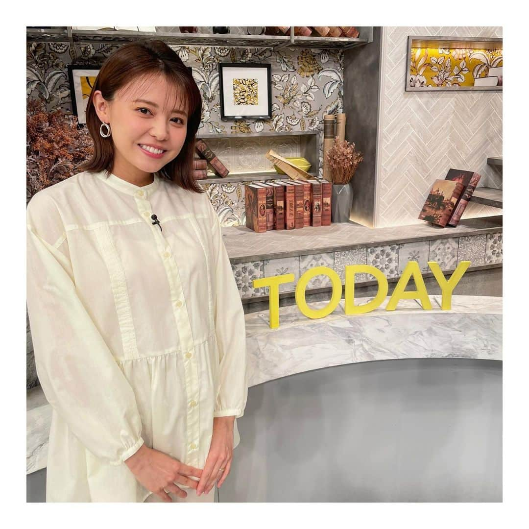 宮澤智のインスタグラム：「★  3月30日の放送をもちまして、 プライムオンラインTODAYのキャスターを卒業致しました。 番組立ち上げから2年半、本当にありがとうございました。 スタッフさんや相方の藤井アナ・徳田アナと 手探りの中から番組を作り上げていく日々が とても刺激的で楽しかったです。 4月からは頼もしい後輩の内田アナがメインキャスターを務めます。 これからもプライムオンラインTODAYをよろしくお願い致します！  そして、私事で恐縮ですが 第一子を授かり夏前頃から産休に入る予定です。 ノンストップ！のESSEコーナーは もうしばらく続けさせていただきますので、 引き続き宜しくお願い致します。  #プライムオンラインTODAY #宮澤智 #新年度」