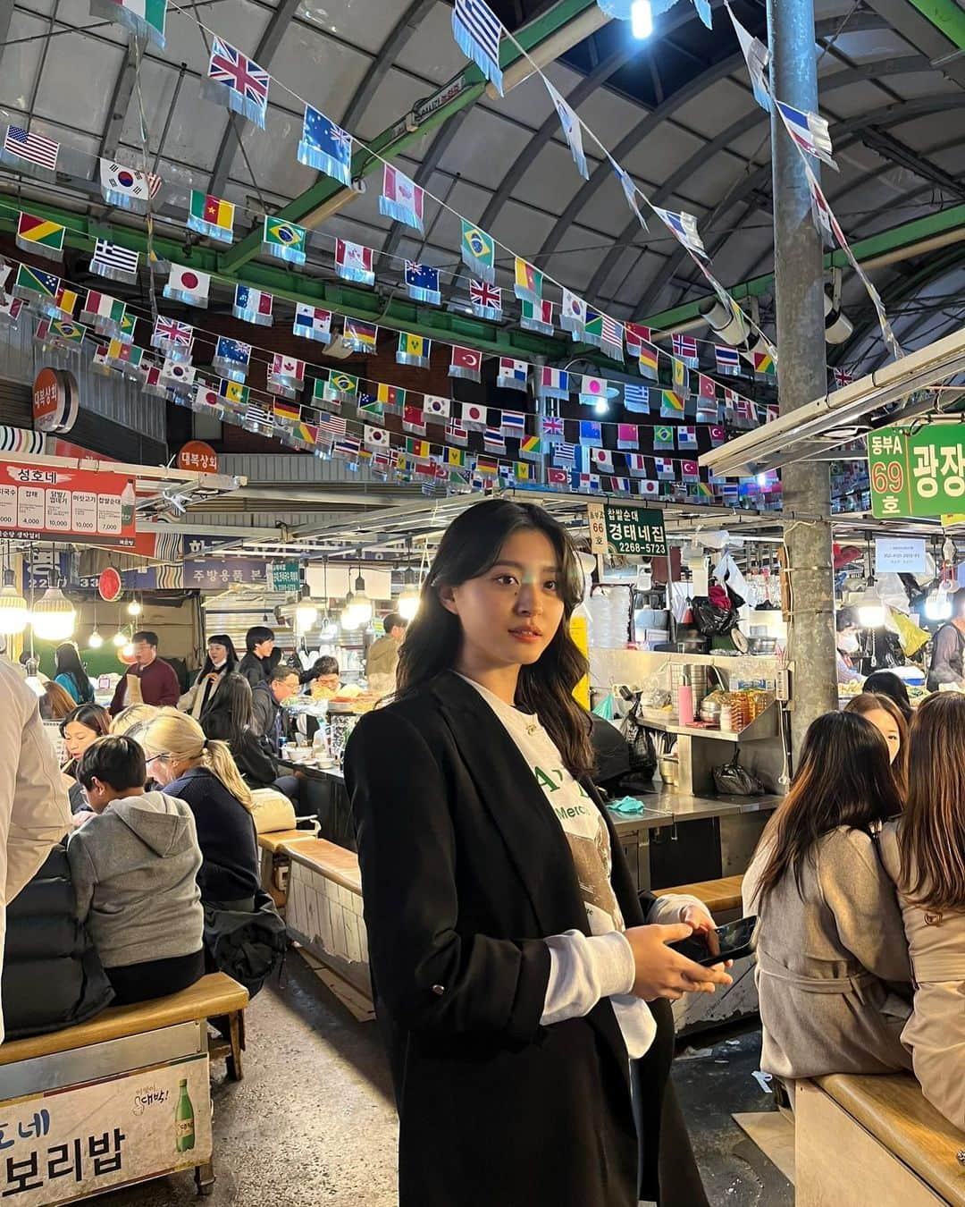 草野星華さんのインスタグラム写真 - (草野星華Instagram)「. 韓国での最後の夜ご飯は、ヨーロッパ旅行のトランジットで丁度韓国にいたお姉ちゃんと食べました🥩  初ユッケを致死量ぐらい食べさせられた日です。」4月1日 18時39分 - ykys410