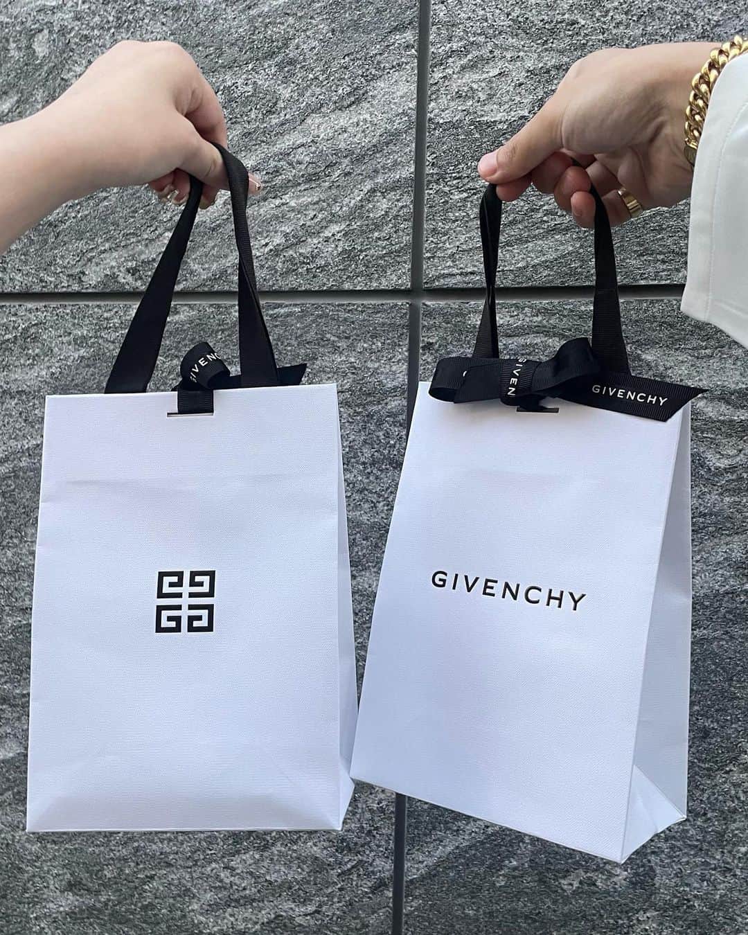 一郎さんのインスタグラム写真 - (一郎Instagram)「. GIVENCHYの新作発表会へ♪ . プロの方にメイクしてもらったんだけど、 自分じゃないみたい✨😵 . #GIVENCHY#givenchybeauty#sponsored」4月1日 18時54分 - rin_ichiro