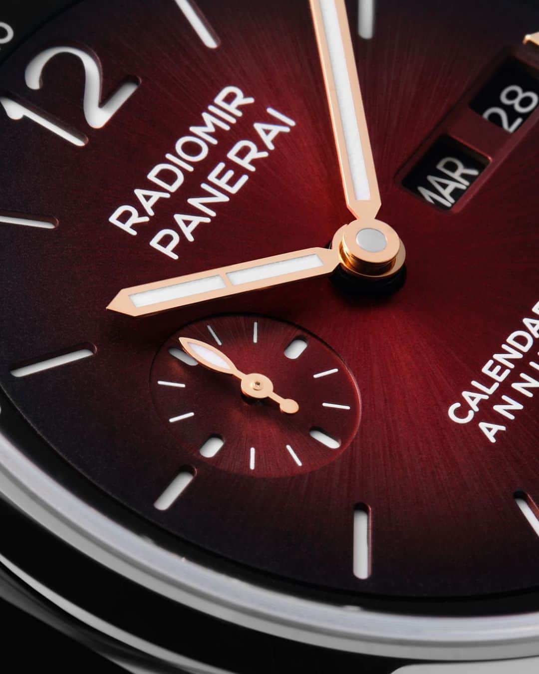 オフィチーネ パネライさんのインスタグラム写真 - (オフィチーネ パネライInstagram)「A perfect combination of Italian creativity with Swiss technology and innovation, the new Radiomir Annual Calendar #PAM1432 is the Pinnacle of Radiomir offer in terms of Exclusivity and Complexity.  Link in Bio.  #Panerai #PaneraiWW23 #watchesandwonders2023 #PaneraiNovelties #Radiomir #PaneraiRadiomir #PaneraiAnnualCalendar #PaneraiExperience」4月1日 18時59分 - panerai