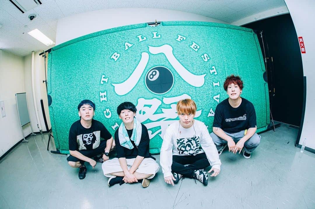 RYU-TAのインスタグラム：「『EIGHT BALL FESTIVAL 2023』 CONVEX岡山 📸 @junpeihiyoshi   エイトボールフェスありがとうございました🎱🤘🏻 夢番地の方が俺らと同い年ってので同世代を集めたいと言う気持ちと岡山にフェスを作りたいと言う気持ちが熱すぎたので俺らも熱い気持ちでライブできました🔥 岡山に新しくできたこのフェスがこれからもずっと続きますように！！ ありがとう！！！」