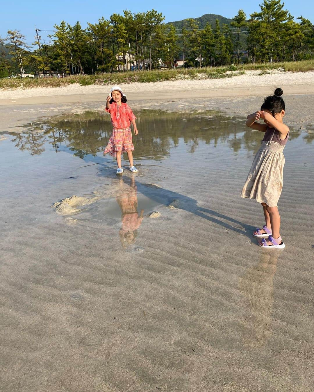 浅田芭路さんのインスタグラム写真 - (浅田芭路Instagram)「． #舞いあがれ  五島の思い出📷✨  #一太  #耕平 #凛 #山口先生  #子舞 #思い出舞いあがれ #五島列島 #野原壱太 くん #奏音 くん #絢香 ちゃん #林希依 ちゃん #五島列島  #五島キッズ  #みんな大好きだよ  #離れてもずっと友達  #浅田芭路」4月1日 20時30分 - asada_halo__official