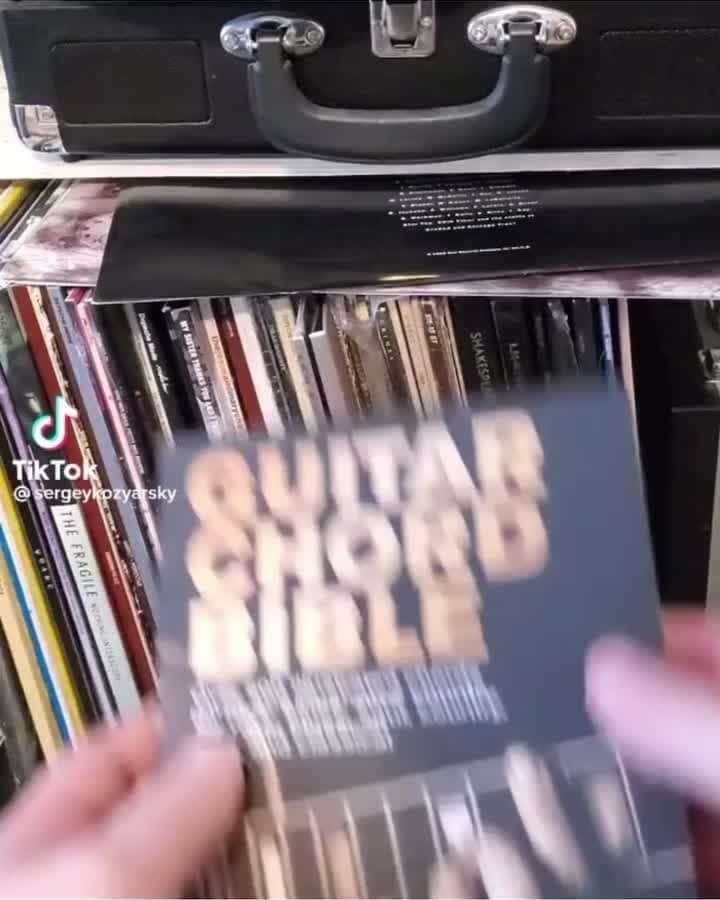 DragonForceのインスタグラム：「Who can relate? 🎸 (TikTok: sergeykozyarsky)」