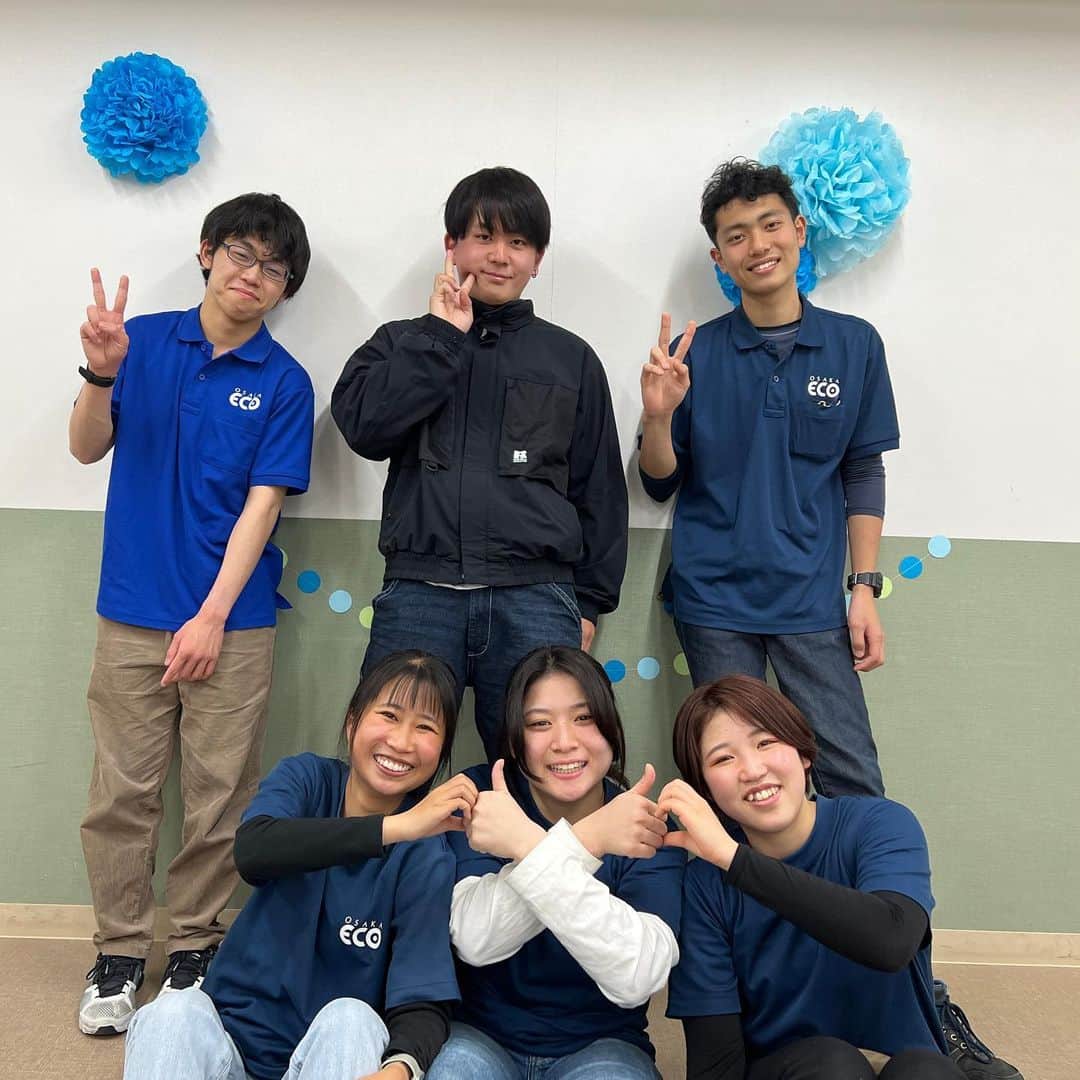 大阪ECO動物海洋専門学校さんのインスタグラム写真 - (大阪ECO動物海洋専門学校Instagram)「.  🌈🎓学生広報チームCharm.🎪🌼  Charm.卒業生のお別れ会を行いました🌷🤍 1年間の感謝の言葉を伝え合い、後輩にバトンタッチです✌🏼✨✨  卒業生の皆さん1年間お疲れ様でした！ 実習で疲れていてもきちんと参加して、Charm.を盛り上げてくれた2年生😌🧡 皆さんと楽しくワイワイ活動できたことがとても楽しかったです！ これからも活動していくので、後輩たちの頑張りを見守っていてね😉🌟  社会人になってお仕事をする中で、Charm.の活動が活きる場面がたくさんあると嬉しいです🥹☀️ 就職先でも、何事も楽しむことを大切に一生懸命頑張って下さい🏅✨  Charm.に入ってくれて本当にありがとう🤍✨ そして、改めて卒業おめでとう☺️🌸  #charm #学生広報 #卒業式 #大阪eco動物海洋専門学校#大阪eco #動物専門学校 #動物飼育 #動物園 #水族館 #飼育員 #ドルフィントレーナー #アクアリスト #動物看護師 #トリマー #ドッグトレーナー#動物好きと繋がりたい #犬好きと繋がりたい」4月1日 20時06分 - osaka_eco