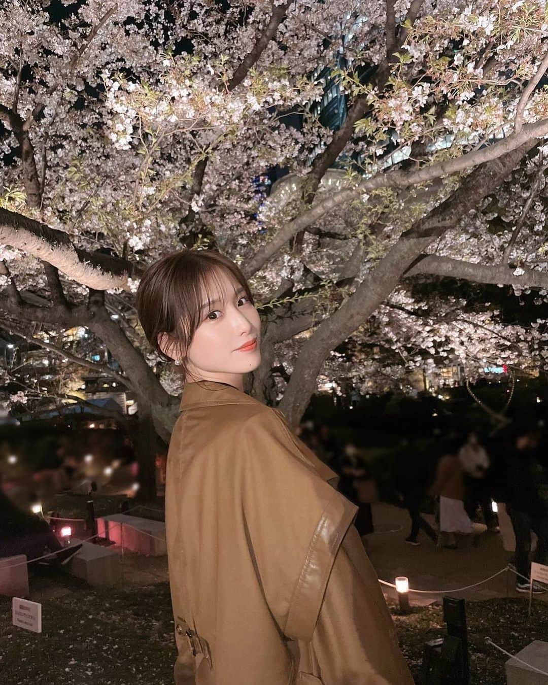 益田アンナさんのインスタグラム写真 - (益田アンナInstagram)「今年も桜綺麗かった🌸 葉桜になってきたからちょっと寂しいけどたくさん見れてよかった🥹」4月1日 20時20分 - anna_masuda