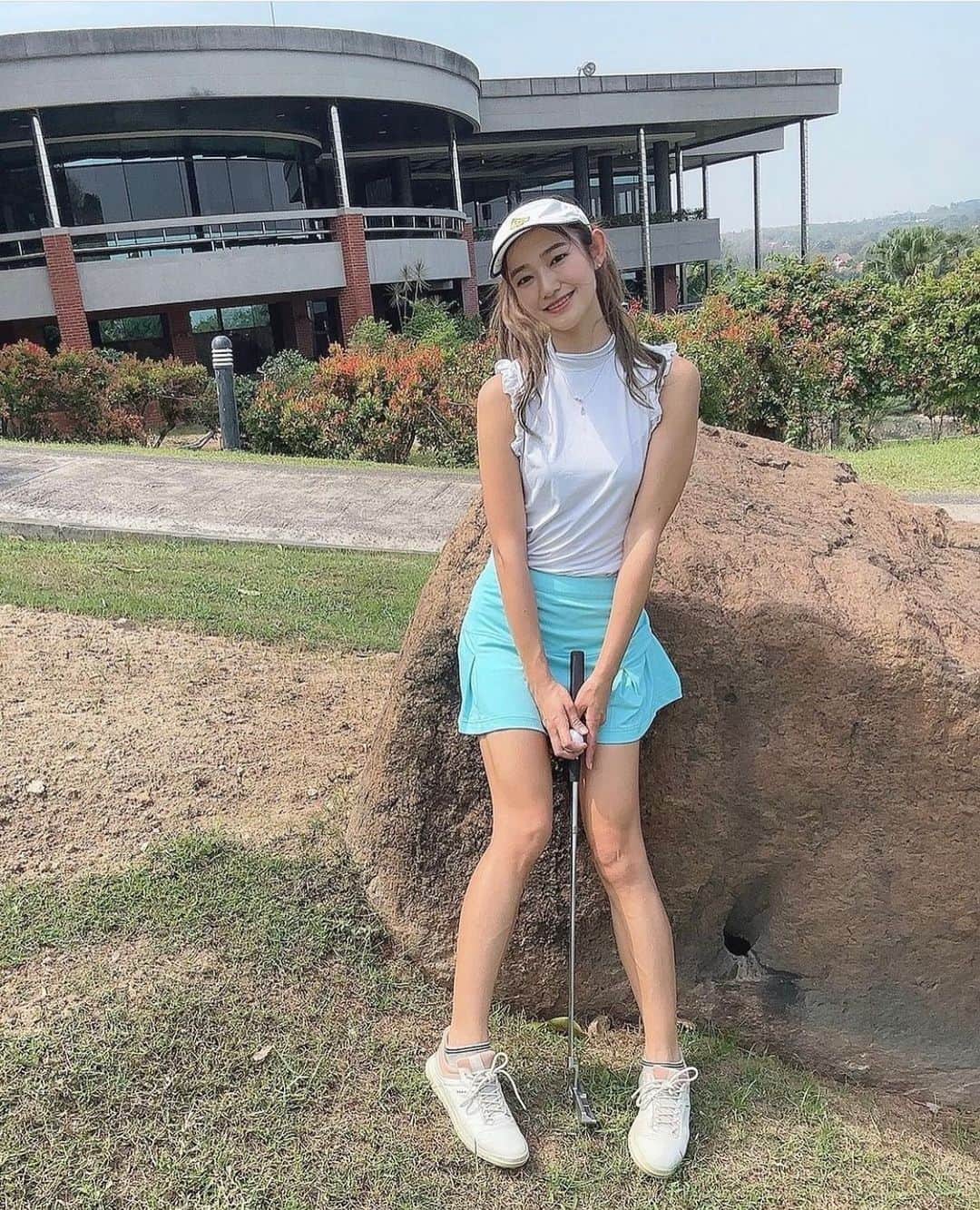 小田唯さんのインスタグラム写真 - (小田唯Instagram)「厳選❗️された可愛い女子ゴルファーを紹介する 【可愛いゴルファー】です👀 💄 💓  今回、厳選の可愛い女子ゴルファーは、、  【 @oda_yui 】さんです💓🥰💓 ❣️  可愛いくて素敵な女子ゴルファーですね⛳️ 💕😍 ❣️  可愛くて素敵な投稿ばかりですので、ぜひ皆さんも アカウントフォローしてみてくださいね✅ 😃🌟 ❣️  【@kawaiigolfer】←←←フォローお願いします🤲  ❣️ 【リポスト依頼】 🌟掲載希望の方は🌟 @kawaiigolferタグ付けとDMでご連絡ください  #ゴルフ女子 #可愛いゴルファー #ゴルフ美女 #美女 #ごるふ女子 #ゴルフウェア #ゴルフ#美容 #ゴルフコーデ #美女コーデ #ゴルフ#ゴルフコーデ女子 #kawaii #ゴルフ好きな人と繋がりたい#インスタ女子」4月1日 20時57分 - oda_yui