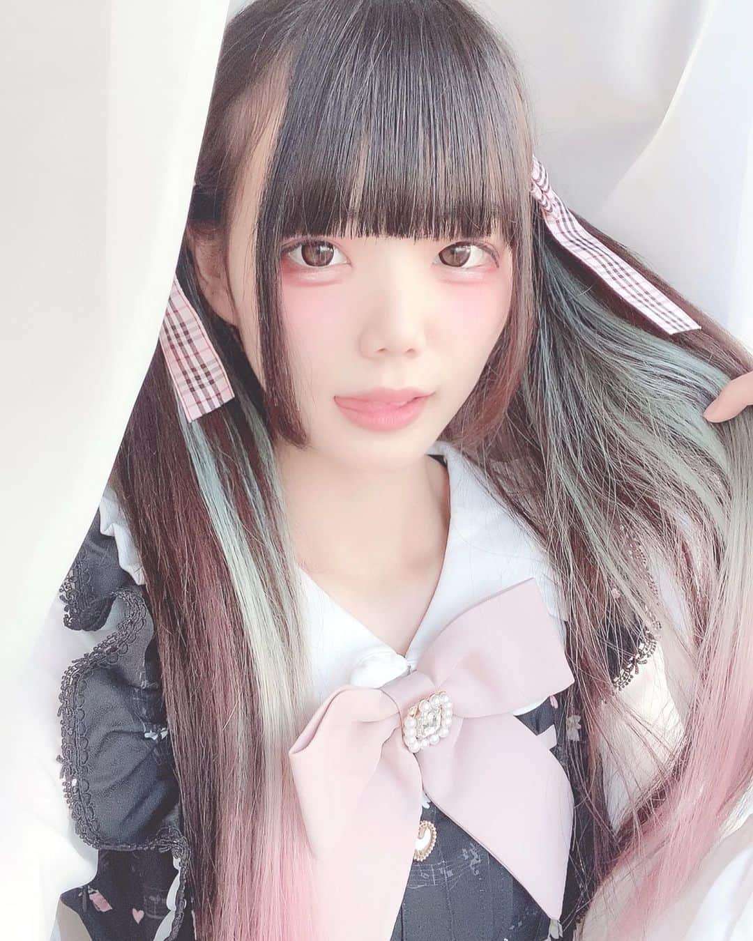 ゐななのインスタグラム：「''まさかヒロイン!? なんてこった」