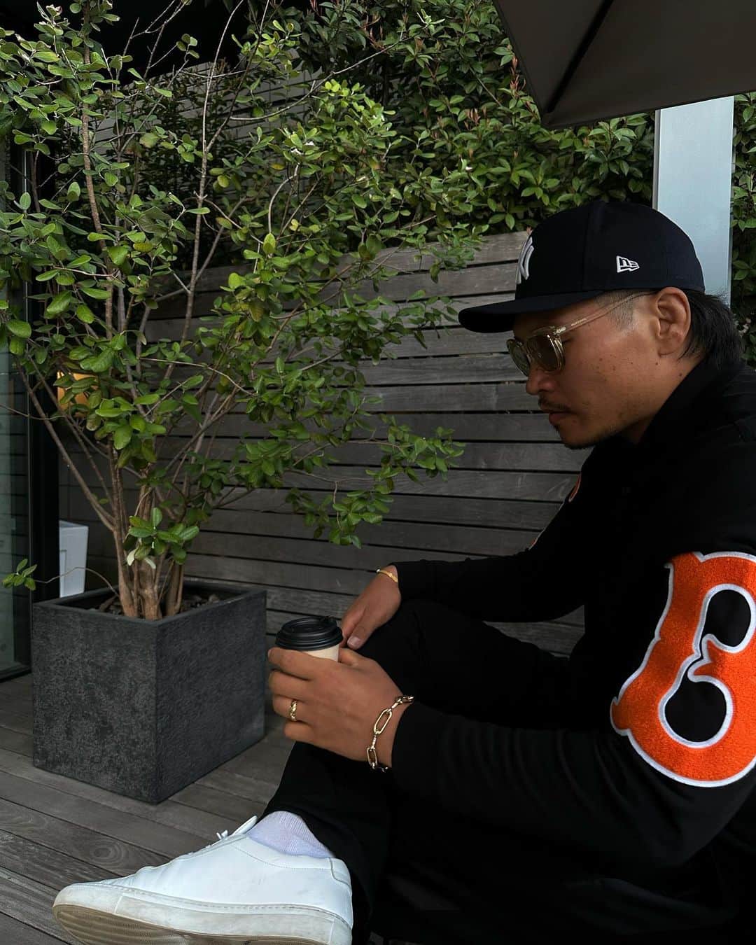 稲垣啓太のインスタグラム：「皆、茶は飲んだか☕️？ 買い出しにエコバッグはマストだな。  🙏💐 @sin_takizawa  @neighborhood_official」