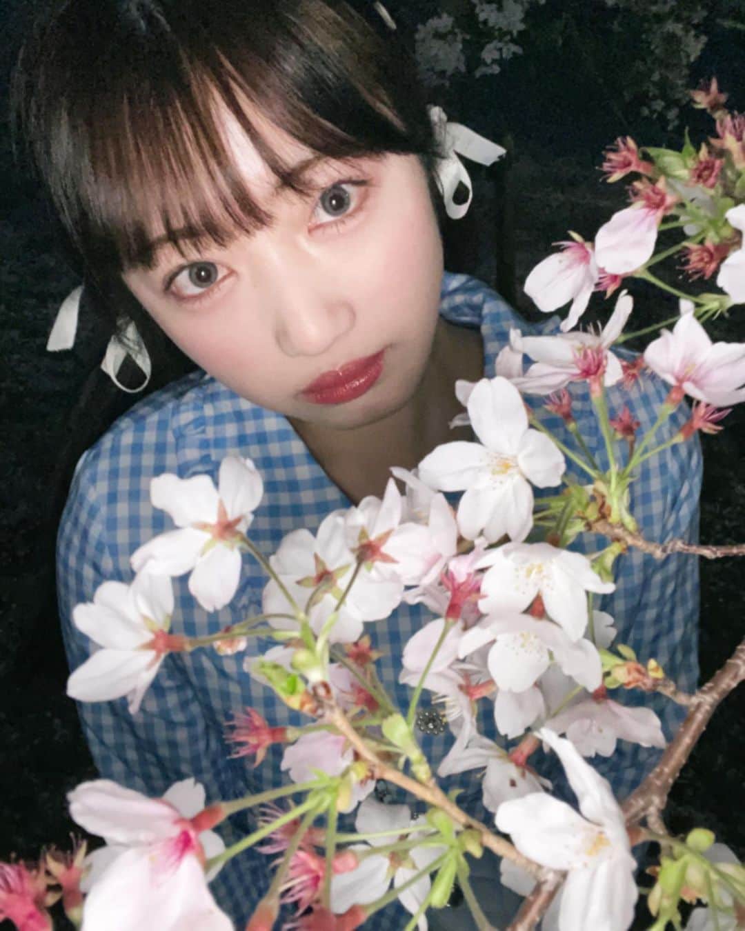 河﨑莉奈さんのインスタグラム写真 - (河﨑莉奈Instagram)「4월 안뇽🩵🫧🪽」4月1日 21時45分 - rinya5588
