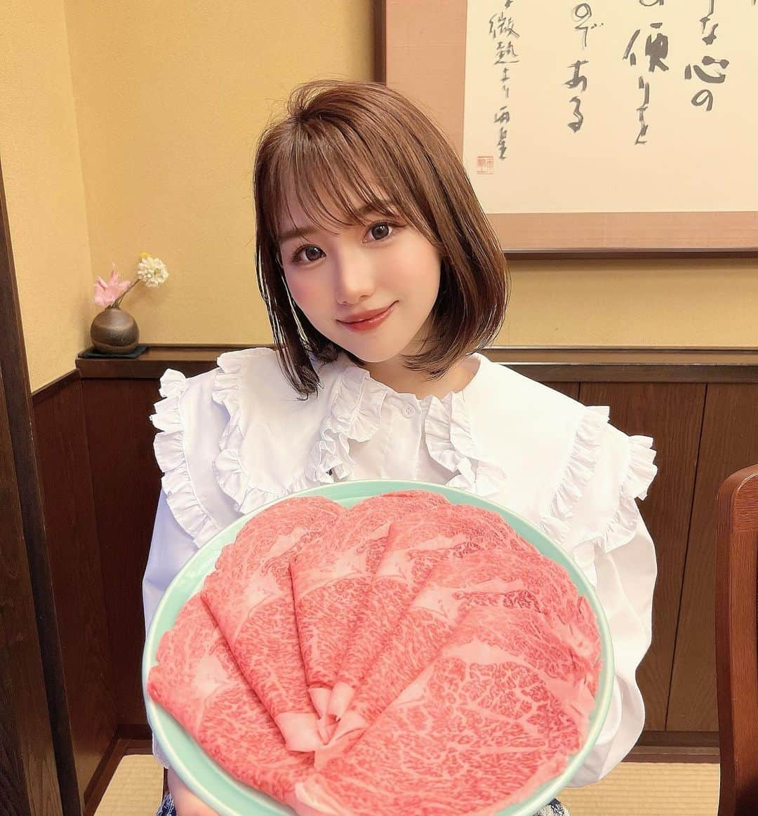 加藤里奈さんのインスタグラム写真 - (加藤里奈Instagram)「⋆ 今年の誕生日はたんまりと食べました🥺  #ootd #fashion #instafood #instagram  #hairstyle #outfit #code #instafashion  #ファッション #撮影 #ヘアスタイル #ヘア  #コーディネート #コーデ #今日の服」4月1日 22時32分 - katoco0326