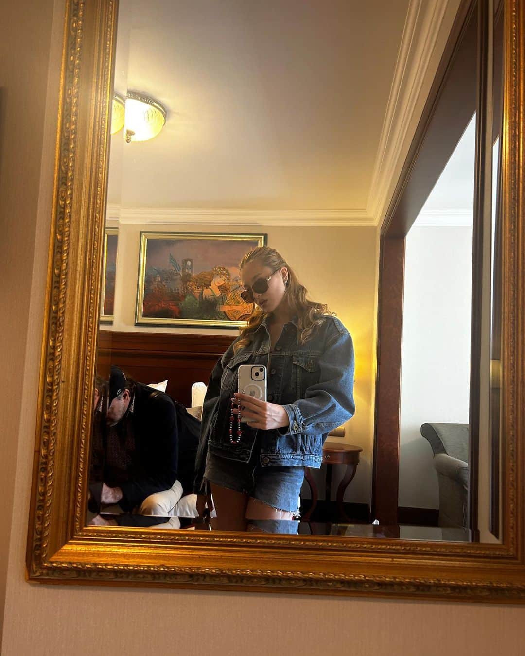サクラ・キルシュさんのインスタグラム写真 - (サクラ・キルシュInstagram)「first day in greece!! It’s so warm and pretty here so so happy xx ギリシャに来ました！！🇬🇷 とってもいい天気(^з^)-☆」4月1日 22時47分 - sakura_kirsch