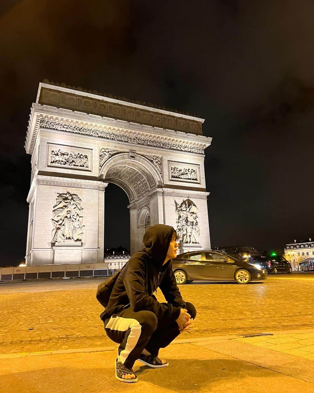 ヘチャンさんのインスタグラム写真 - (ヘチャンInstagram)「In Paris」4月1日 22時56分 - haechanahceah