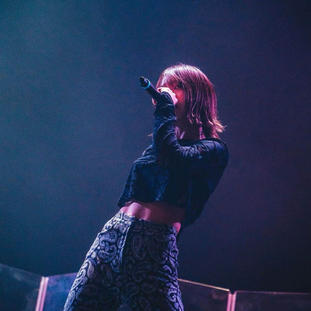 のインスタグラム：「KNOTFEST JAPAN 2023 ありがとうございました☺︎  KNOTFESTに出るという夢が一つ叶いました。  今日という1日の出来事が全部嘘だったんじゃないか(エイプリルフールだけに)というくらい濃い1日だったし、 もっともっとあぁなりたい、こうしたい、という新しい夢もできました。  Slipknotに呼んでもらえて本当に光栄です。 (聴きたかった曲ほぼ全部聴けたｻｲｺｳﾃﾞｼﾀ)  今日出会えた皆さんともまたどこかで会えたら☺︎  @knotfest @knotfestjapan   photo by @nekoze_photo」