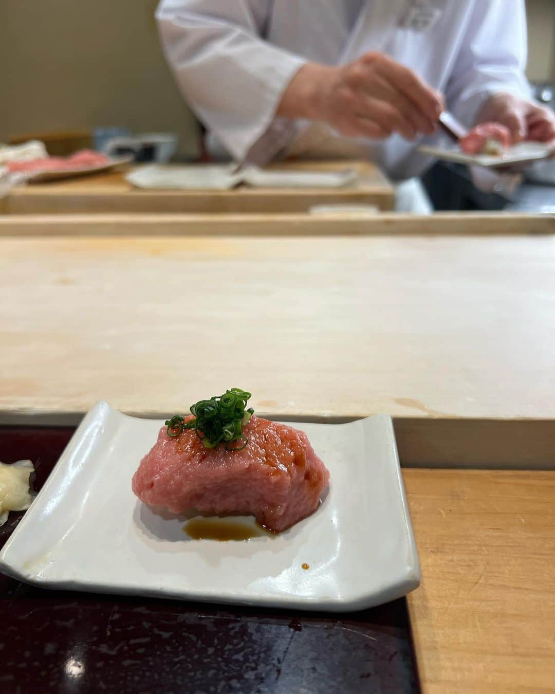 小竹麻理さんのインスタグラム写真 - (小竹麻理Instagram)「またひとつ歳を重ねました❤️ (今更)  毎年、毎日楽しくて幸せ〜っていう気持ちが上書きされててとっても幸せ🌸 33歳もいっぱい笑って、毎日美味しいもの食べて生きたい！」4月2日 9時53分 - marikotake