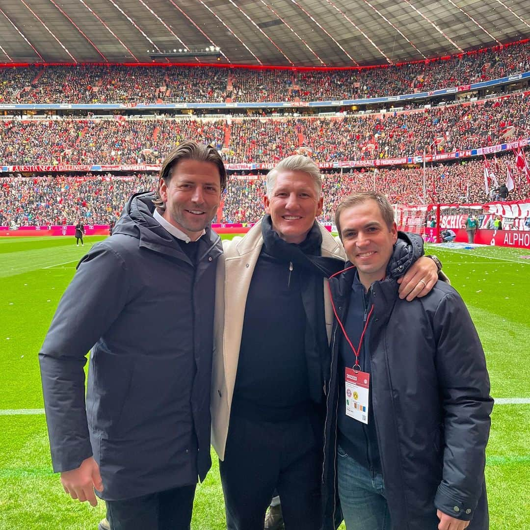 フィリップ・ラームさんのインスタグラム写真 - (フィリップ・ラームInstagram)「Besonders in solchen Spielen ist der @fcbayern auf Sieg gepolt. Mal sehen, was der @bvb09 dem entgegenzusetzen hat. Viel Spaß beim #Klassiker! #FCBBVB」4月2日 1時32分 - philipplahm