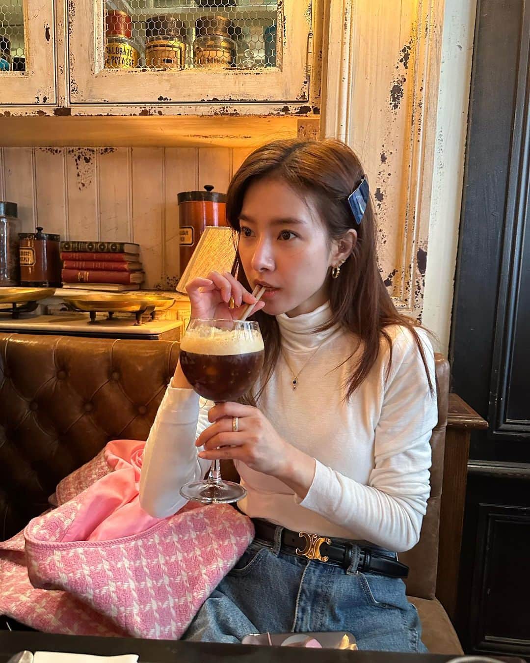 キム・ソウンのインスタグラム：「오르세+루브르=♥️  #먹고기도하고사랑하라」