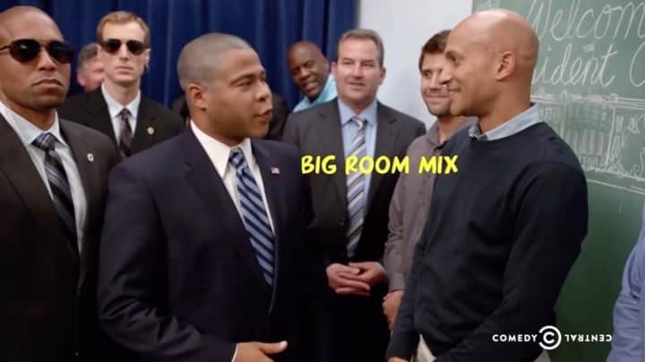 カスケイドのインスタグラム：「April Fools Day + I’m just here for the memes. But this is still the best one I’ve seen. From LoveThyAnemone on Reddit - “You guys ever find yourselves going through Kaskade’s discography like this?” 😂 …..but just walking past REDUX? SMH ******** Challenge: who can name every song here?」