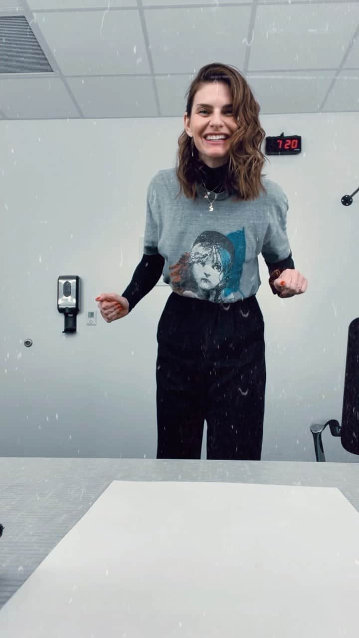 リンジー・クラフトのインスタグラム：「touring with @actualbenfolds for a few dates in the midwest was magical! hope to do it again soon! thank you to the kind audiences in eau claire, viroqua, and dubuque. ya’ll listened and i’m forever grateful for this experience. hugs!!!」