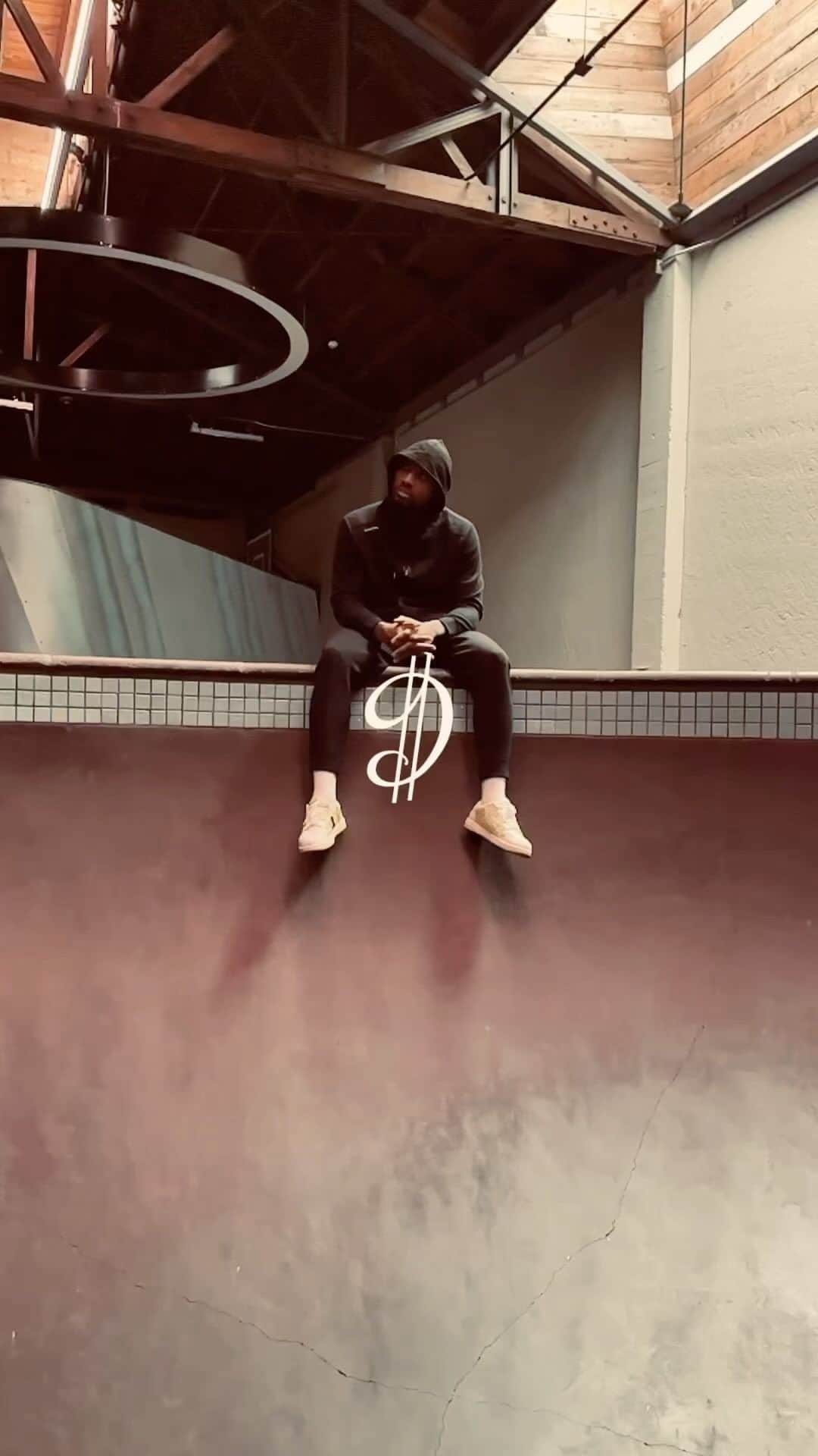 デイミアン・リラードのインスタグラム：「Pushin P freestyle   🎥 @brookfieldduece   #DameDOLLA #FrontPageMusic」