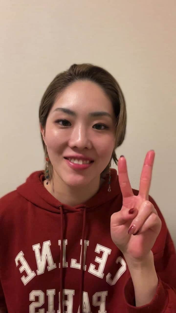 留依蒔世のインスタグラム：「ニキビの子供と一緒にインライ」