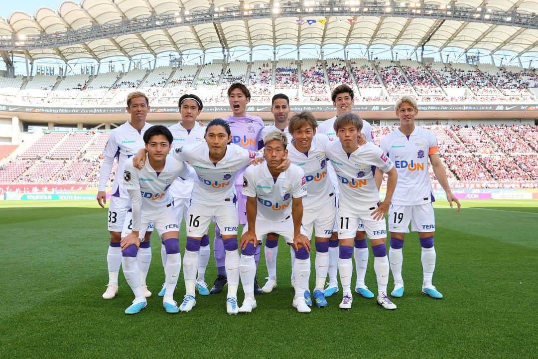 東俊希さんのインスタグラム写真 - (東俊希Instagram)「リーグ戦3連勝！ でも改善するところたくさんあるので1試合1試合勝ちながら成長していけたらなと思います！ #サンフレッチェ広島」4月2日 19時43分 - h.shunki____0728