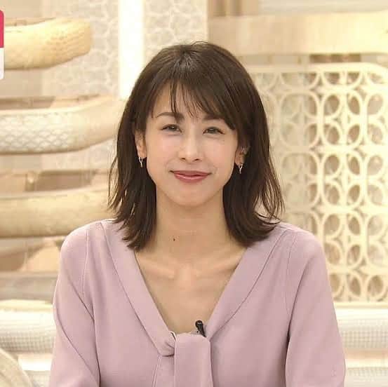 加藤綾子のインスタグラム：「#加藤綾子 #かとうあやこ#かとぱん#人妻#美人#カトパン#女子アナ#フリーアナウンサー #アナウンサー」