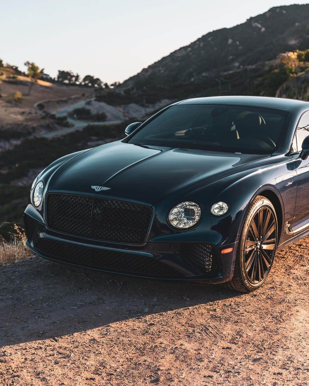 ベントレーさんのインスタグラム写真 - (ベントレーInstagram)「Objects in shot are larger (and faster) than they appear. #ContinentalGT #Speed #WorldOfBentley | 📷: @bentleybeverlyhills  _ #Bentley Continental GT Speed (W12) WLTP drive cycle: combined fuel consumption: 20.6 mpg (13.7 l/100 km), combined CO₂: 311 g/km」4月2日 18時28分 - bentleymotors