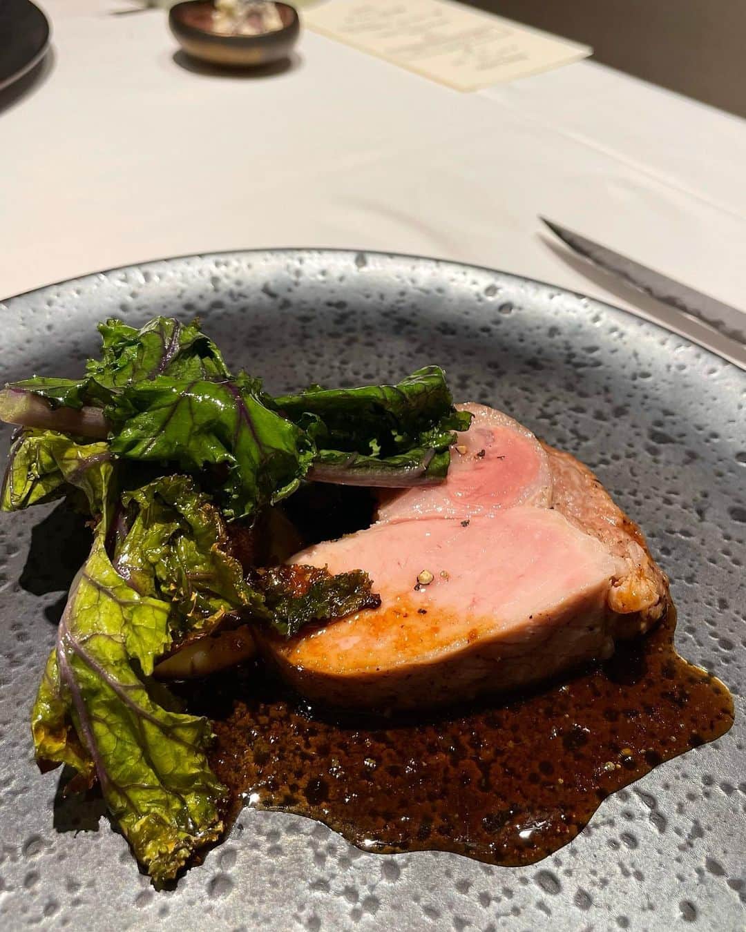 南キカさんのインスタグラム写真 - (南キカInstagram)「La Paix 🇫🇷🍴𓈒𓂂𓏸  今日は両親のお誕生日のお祝いで 家族でランチ行ってきたよ𓇬   集まると笑いが絶えない時間が本当に大好き😂 毎年お店探してくれる妹にも感謝よ𓆩 🫶🏻𓆪  来年もこの先もずーっとお祝いできるように まだまだ元気で長生きしてね✨ あっぱとおんまの娘で生まれて幸せです🫸🏻🩵🫷🏻  このお店のお料理もすごく美味しかった！ ありがとうございました👨🏻‍🍳 家族写真撮り忘れたなぁ。」4月2日 18時35分 - kik_____a_