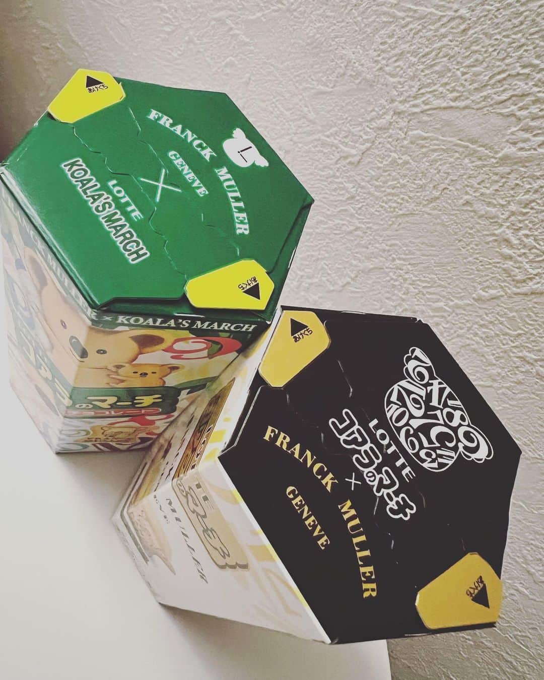 小林香織さんのインスタグラム写真 - (小林香織Instagram)「フランクミュラー買いました。  とかアップしてる人いっぱいいんだろうなー……。（もちろん持ってないし⌚️💦）  しかしすげいコラボだな。   #フランクミュラー  #フランクミュラーのマーチ  #franckmuller  #フランクミュラーパティスリー  #franckmullerpatisserie  #コアラのマーチ  #高級機械式腕時計  #geneve」4月2日 18時40分 - kaorindrums