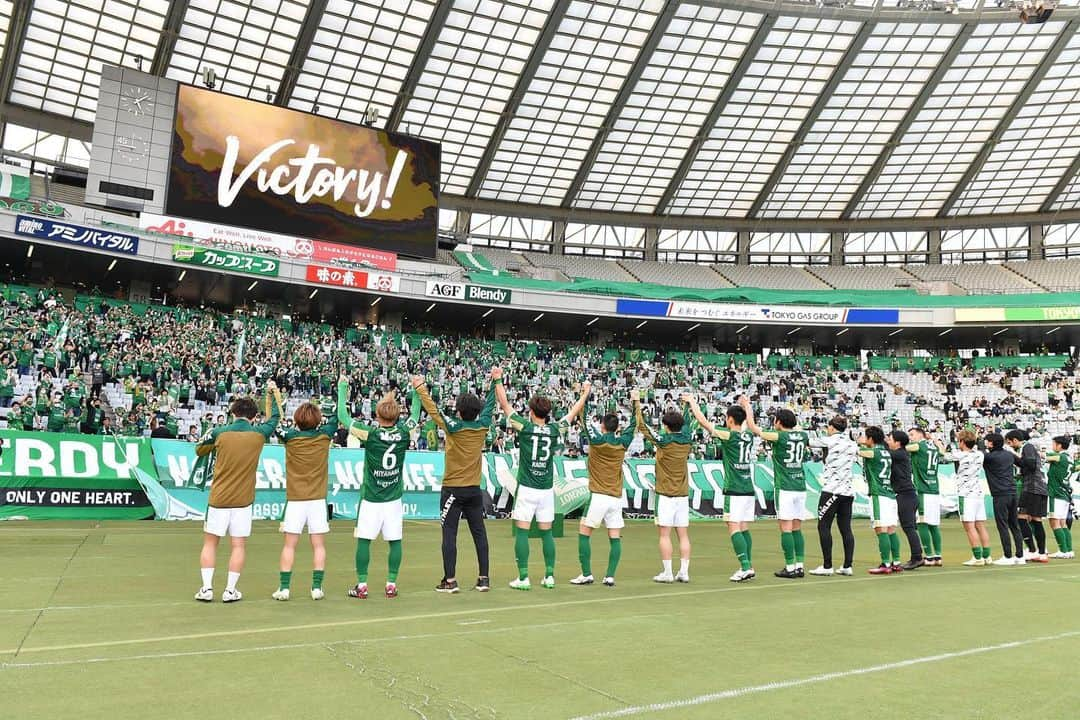 阪野豊史さんのインスタグラム写真 - (阪野豊史Instagram)「4連勝！！！  #東京ヴェルディ　#verdy #tokyoverdy」4月2日 18時51分 - sakanotoyofumi_official