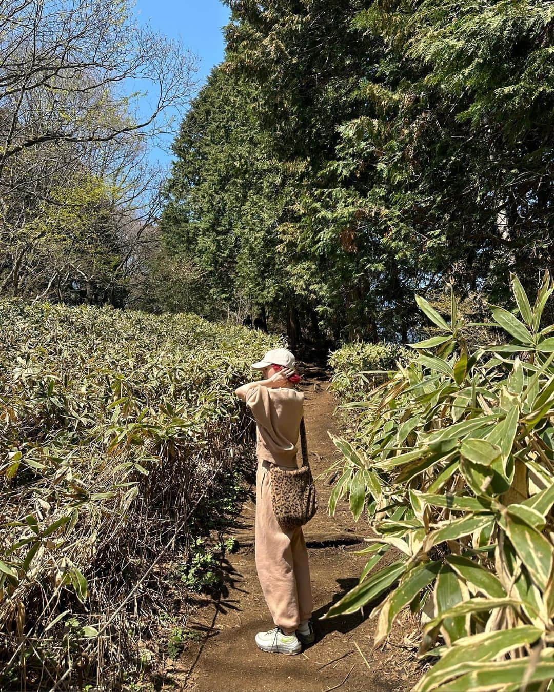 ガーダオ・メラニーさんのインスタグラム写真 - (ガーダオ・メラニーInstagram)「⛰🌱 体力は無限なり！♾」4月2日 19時09分 - melaniegrdt