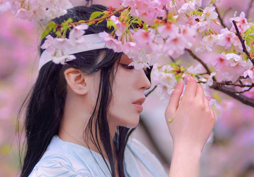 優衛門（YUEMON）のインスタグラム：「#cosplay #mdzs #lanwangji  photo:ran」