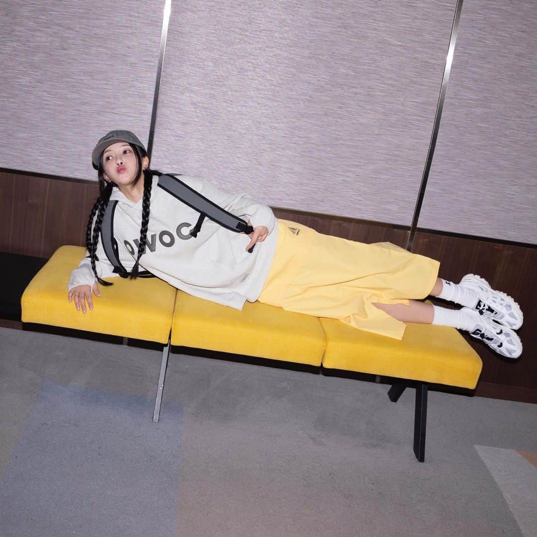 ヒョミン さんのインスタグラム写真 - (ヒョミン Instagram)「⚠️」4月2日 19時35分 - hyominnn